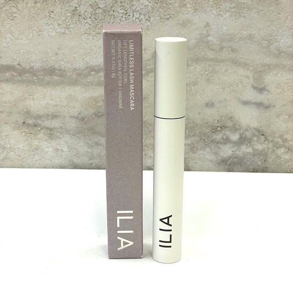 ILIA Makeup Set Of 1 For Illiariana Ilia Limitless Lash Mascara